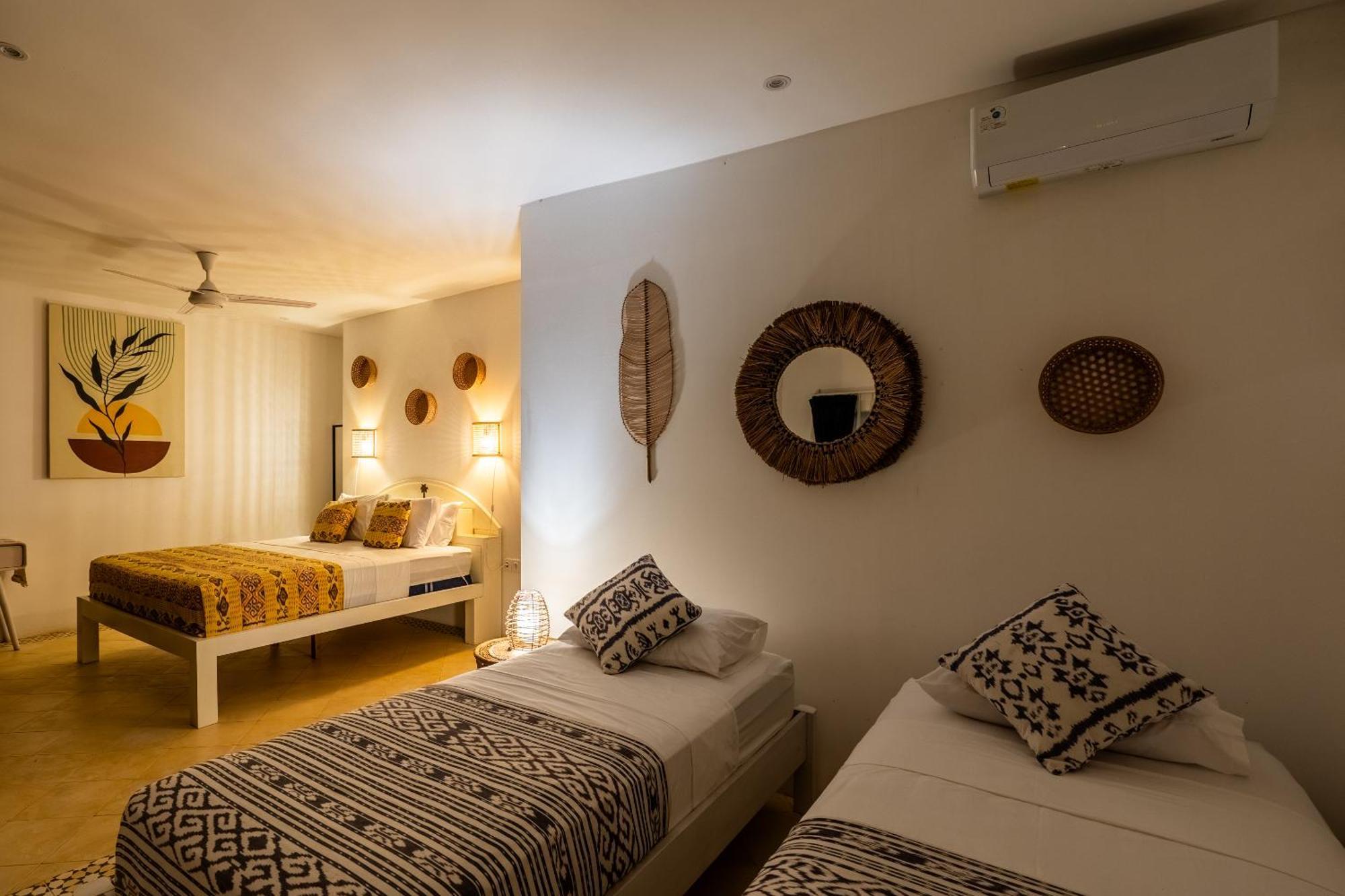 Senang Resort Tianyar Exterior photo