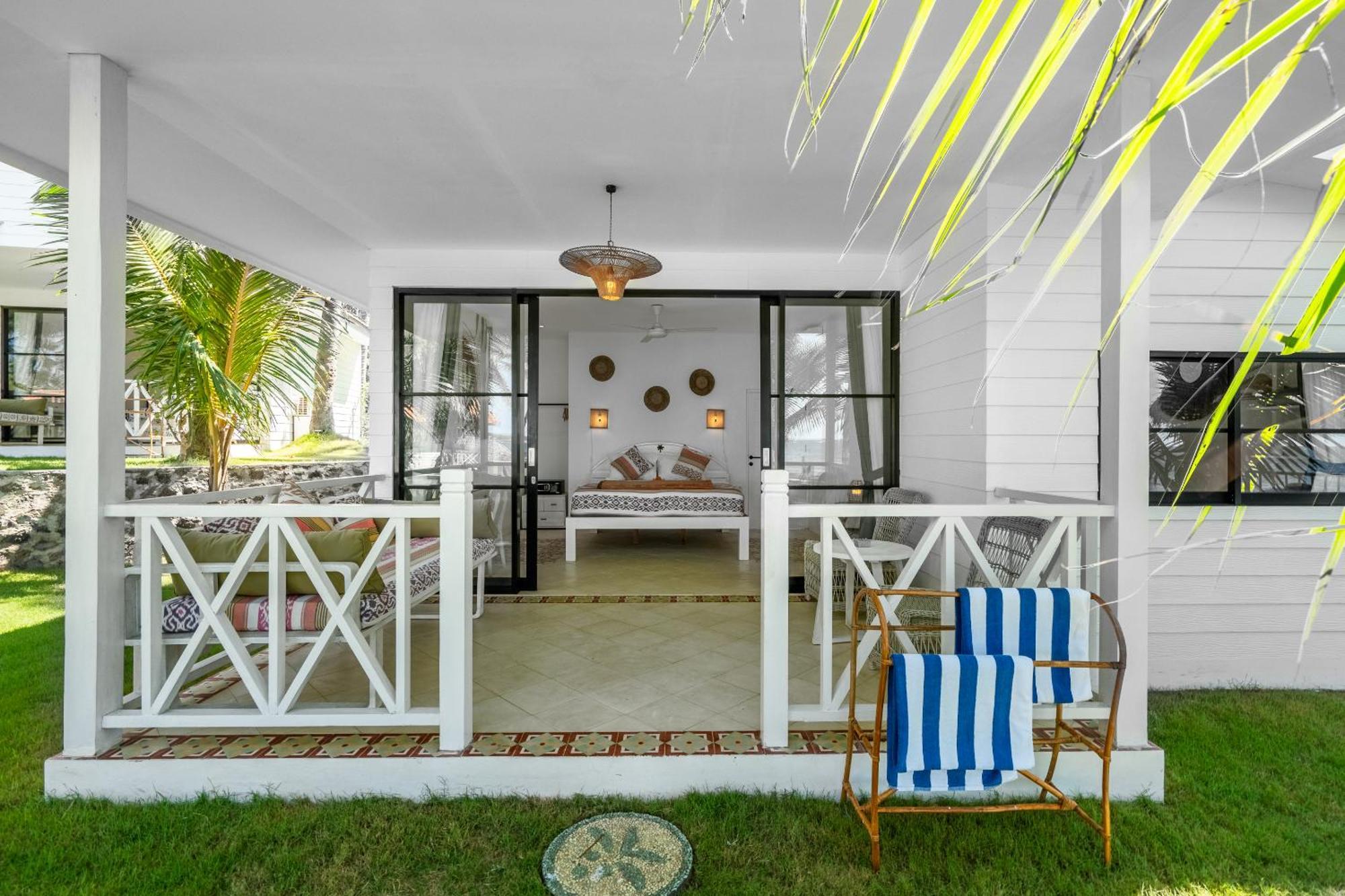 Senang Resort Tianyar Exterior photo
